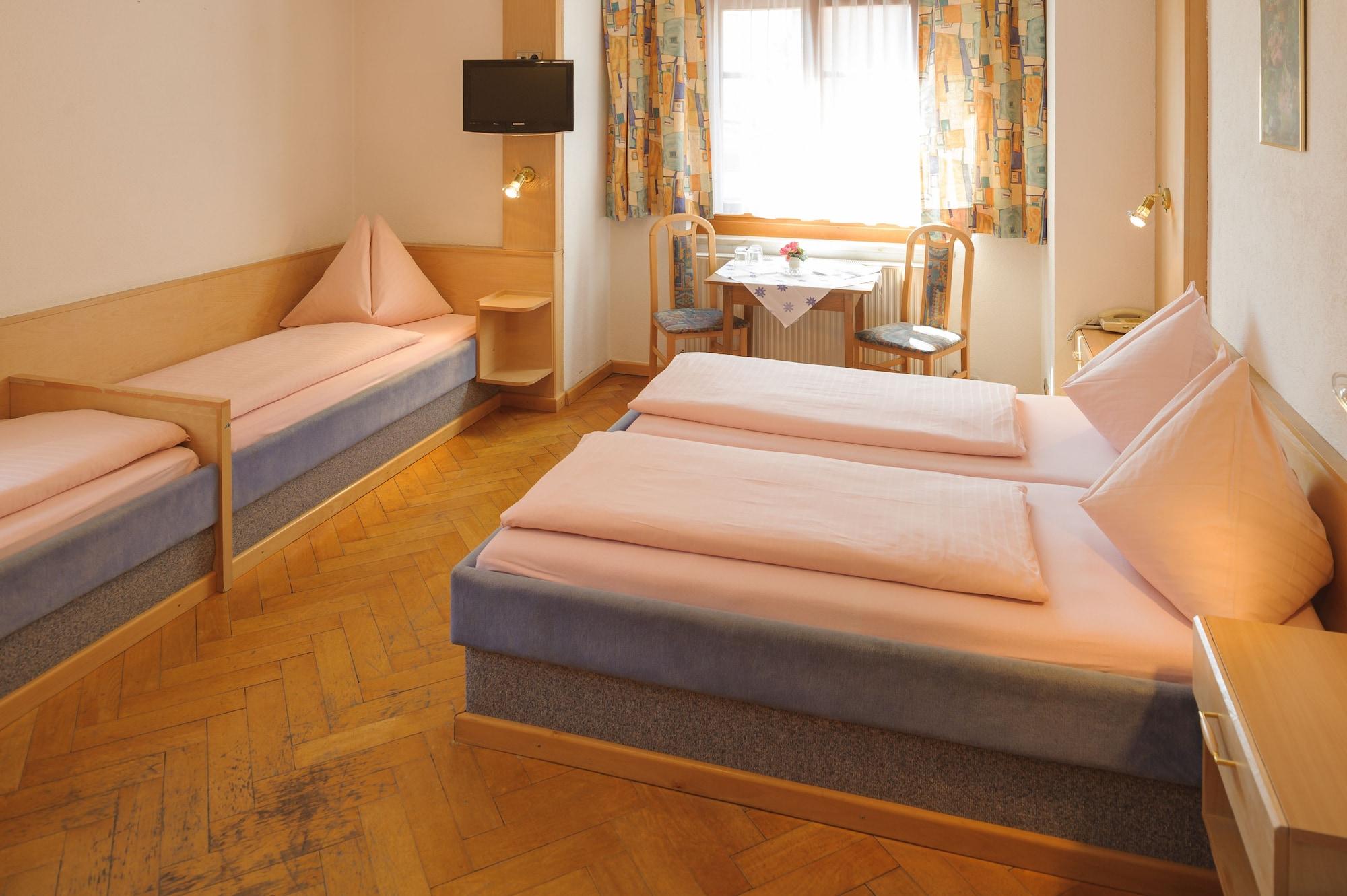 Hotel Tautermann Innsbruck Bagian luar foto