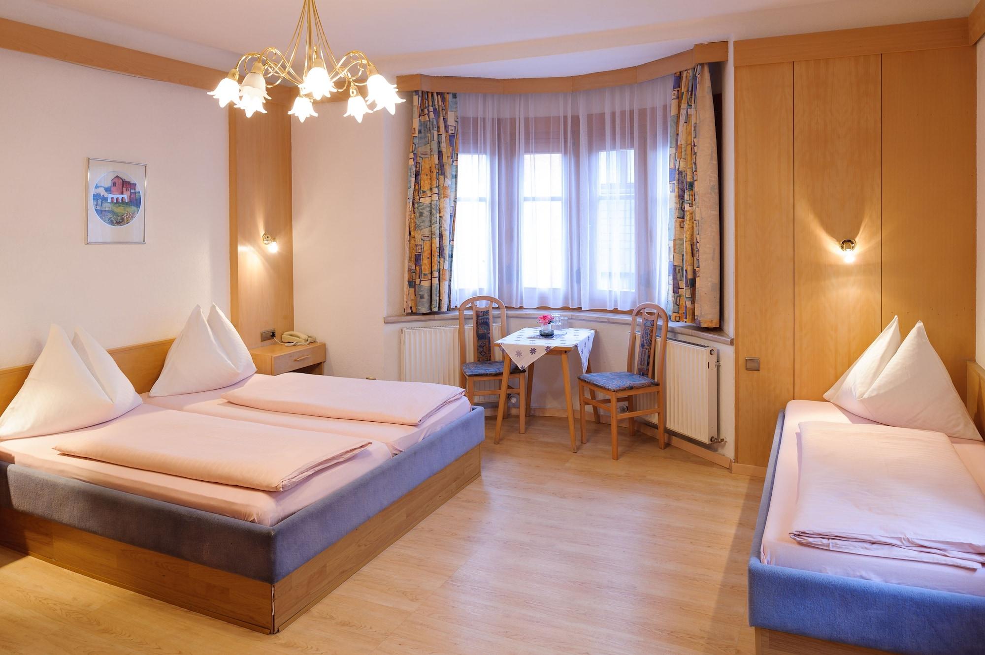 Hotel Tautermann Innsbruck Bagian luar foto