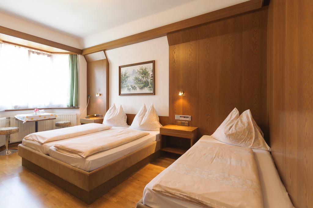 Hotel Tautermann Innsbruck Bagian luar foto