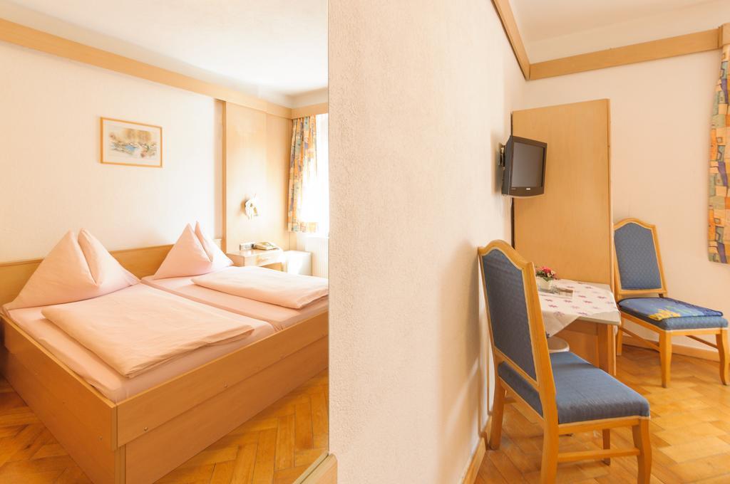 Hotel Tautermann Innsbruck Bagian luar foto